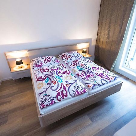 Bein Apartment With Parking Brno Exterior photo